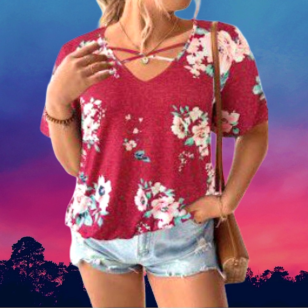 🆕Women’s plus-size Rosy Red & White Floral-print Stretchy V-neck Top❤️❤️3X